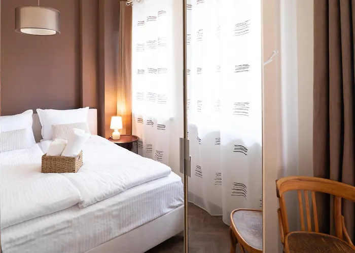 Апартаменты Seaside Estate - Cozy And Romantic - Public Parking Nearby Варна